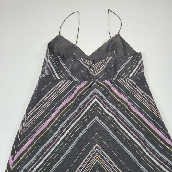 J. Crew Midi Dress Sleeveless Silk Blend V-Neck in Multicolor Chevron, Size 4P - Picture 6 of 13